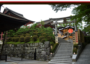 写真：地主神社